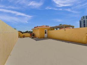 1617 Harrison St 3, Hollywood FL 33020