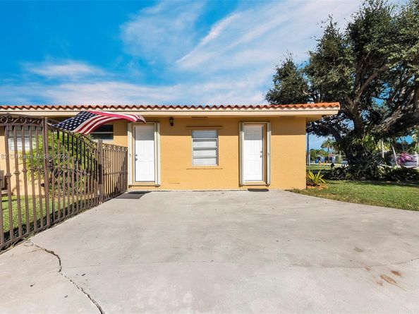 50 SW 130th Ave, Miami FL 33184