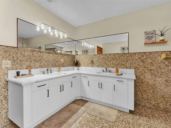 50 SW 130th Ave, Miami FL 33184
