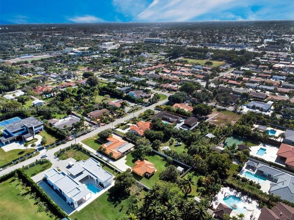 50 SW 130th Ave, Miami FL 33184