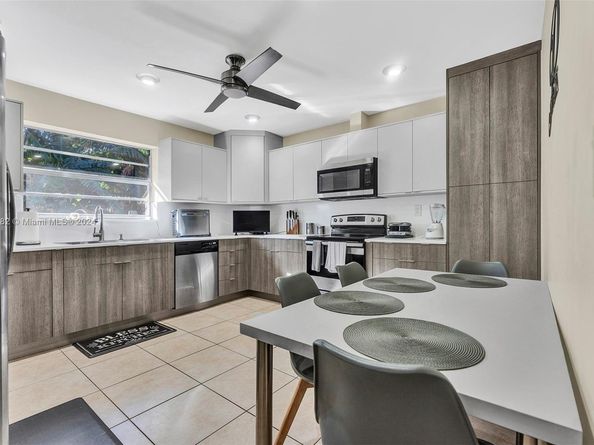 50 SW 130th Ave, Miami FL 33184