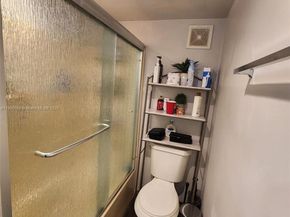 21640 NW 3rd St, Pembroke Pines FL 33029