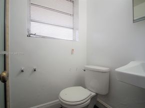 5510 Johnson St, Hollywood FL 33021