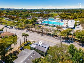 1195 NW 48th St, Miami FL 33127