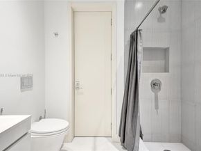 17475 Collins Ave 2302, Sunny Isles Beach FL 33160
