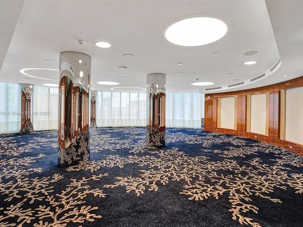 17475 Collins Ave 2302, Sunny Isles Beach FL 33160