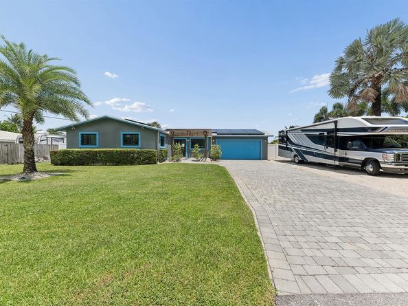 405 CHAPEL HILL Boulevard, Boynton Beach FL 33435