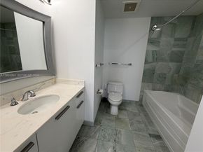 1060 Brickell Ave 4003, Miami FL 33131