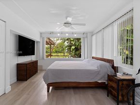 5845 SW 88th St, South Miami FL 33156