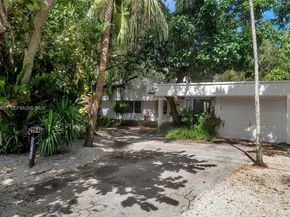 5845 SW 88th St, South Miami FL 33156