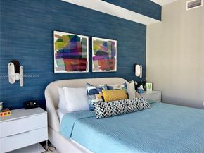 68 SE 6th St 3611, Miami FL 33131