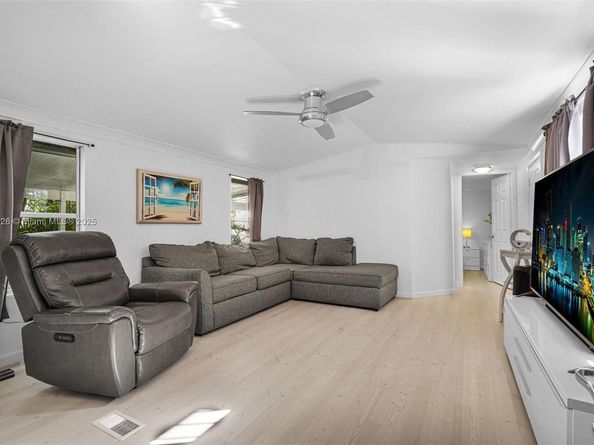 28501 SW 152nd Ave Lot 102, Homestead FL 33033