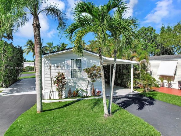 28501 SW 152nd Ave Lot 102, Homestead FL 33033