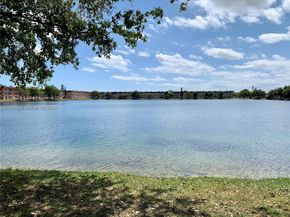 270 NE 191st St 105, Miami FL 33179