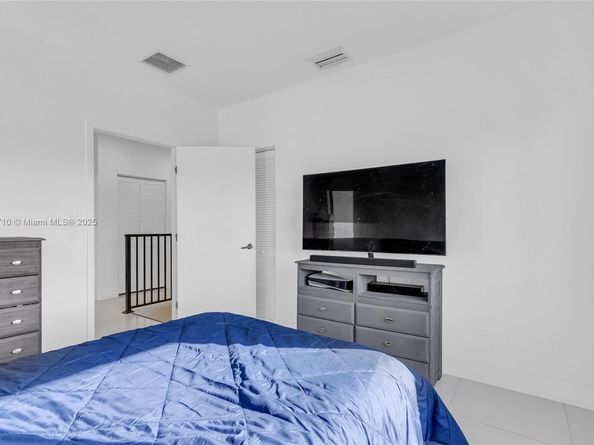 229 NW 12th, Florida City FL 33034