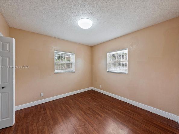 14350 N Miami Ave, Miami FL 33168