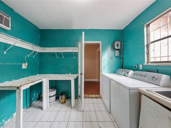 14350 N Miami Ave, Miami FL 33168