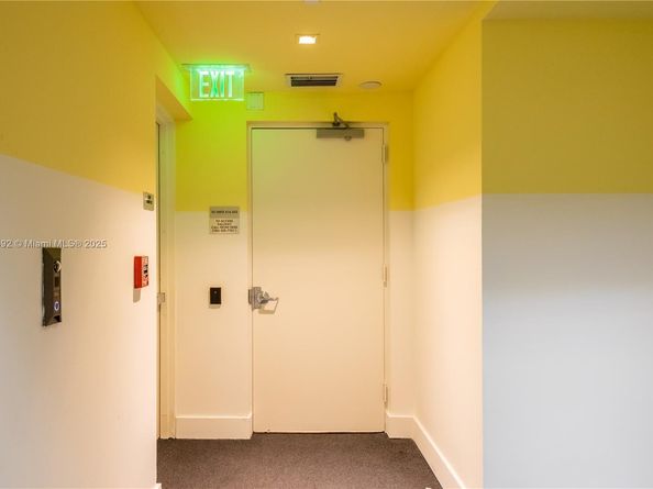 465 Brickell Ave 417, Miami FL 33131