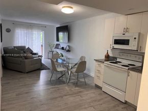 677 SW 9th Ave 303, Miami FL 33130