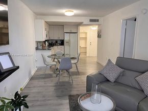677 SW 9th Ave 303, Miami FL 33130