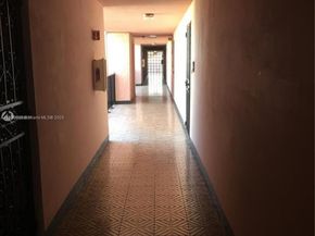 677 SW 9th Ave 303, Miami FL 33130