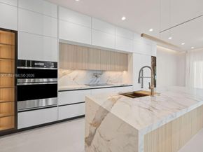 1135 NE 11th Ave, Fort Lauderdale FL 33304