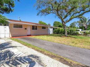 6441 Allen St, Hollywood FL 33024