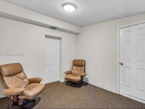 6441 Allen St, Hollywood FL 33024
