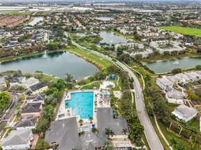 707 SE 32nd Ter, Homestead FL 33033