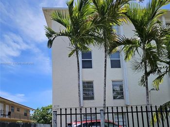 2138 SW 6