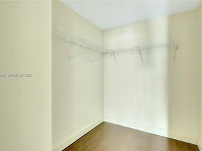 3131 NE 188th St 11205, Aventura FL 33180