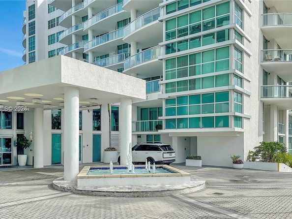 3131 NE 188th St 11205, Aventura FL 33180