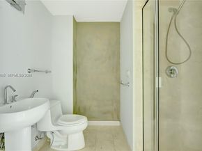 3131 NE 188th St 11205, Aventura FL 33180