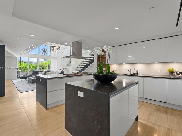 4701 N Meridian Ave 217, Miami Beach FL 33140