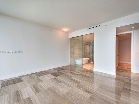 6901 Collins Ave 401, Miami Beach FL 33141