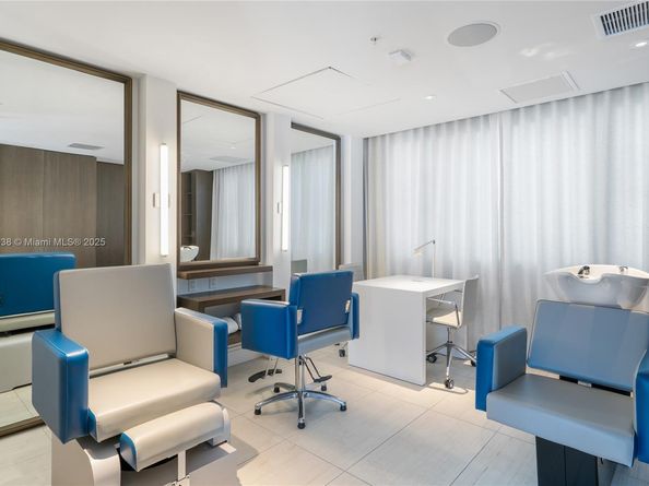 6901 Collins Ave 401, Miami Beach FL 33141