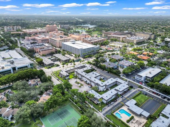 8601 SW 94th St 104W, Miami FL 33156