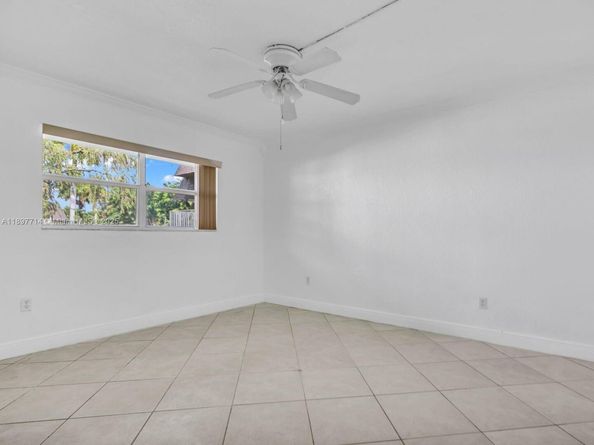 8601 SW 94th St 104W, Miami FL 33156