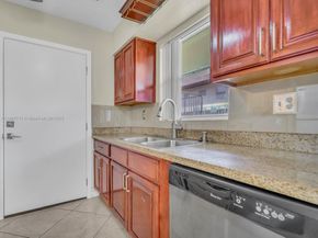 8601 SW 94th St 104W, Miami FL 33156