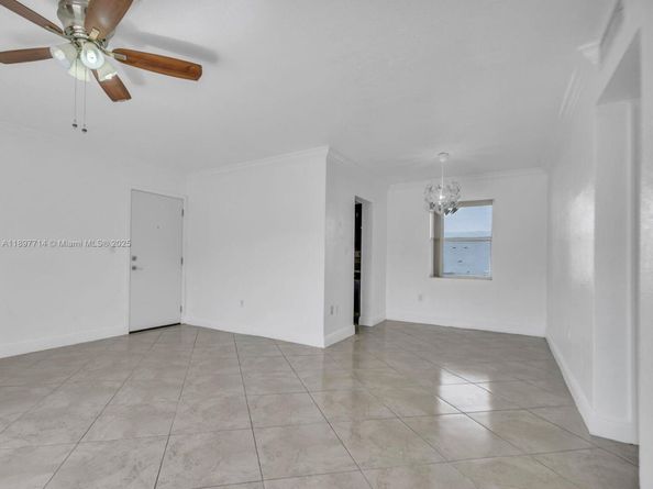 8601 SW 94th St 104W, Miami FL 33156