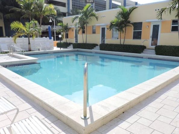 310 Arthur St 9, Hollywood FL 33019