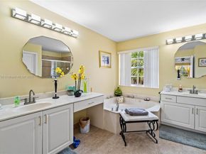 571 Calamint Pt, Royal Palm Beach FL 33411