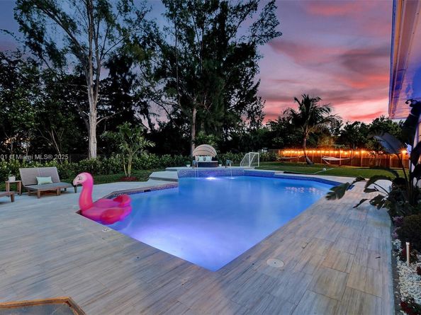 1960 SW 51st Ter, Plantation FL 33317