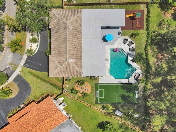 1960 SW 51st Ter, Plantation FL 33317