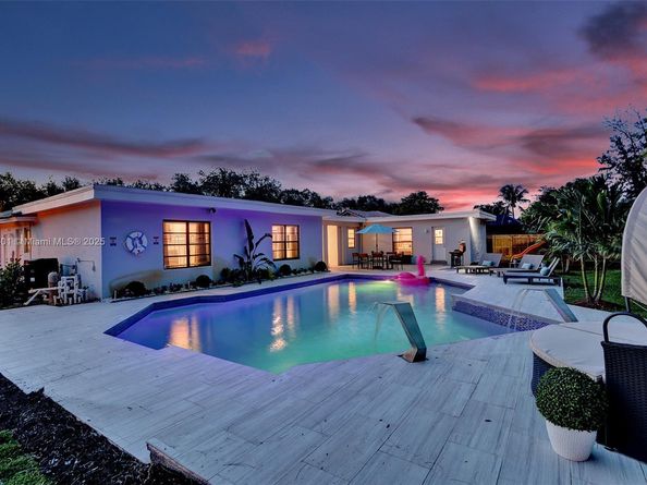 1960 SW 51st Ter, Plantation FL 33317