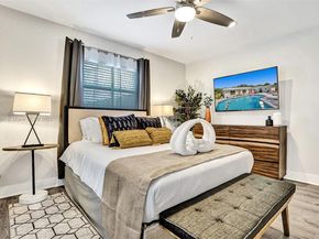 1960 SW 51st Ter, Plantation FL 33317