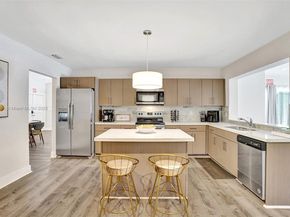 1960 SW 51st Ter, Plantation FL 33317