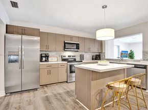 1960 SW 51st Ter, Plantation FL 33317
