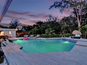 1960 SW 51st Ter, Plantation FL 33317