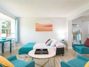 80 NW 40th St, Oakland Park FL 33309